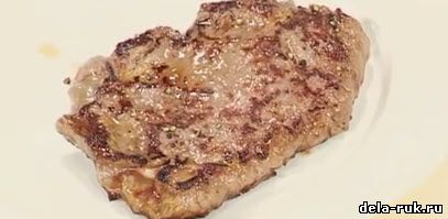 Мясо для стейка из говядины видео урок