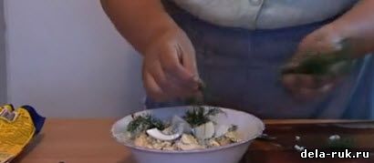 Салат из горошка вкусный и яиц рецепт