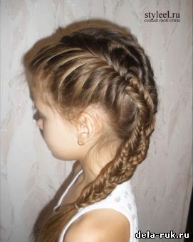 крутая косичка на голове у девченки dela-ruk.ru