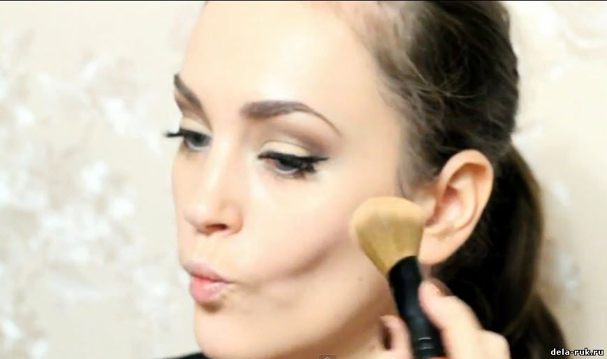 Как сделать лёгкий макияж