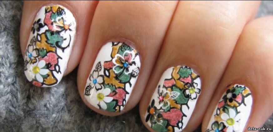 Маникюр цветы на коротких ногтях